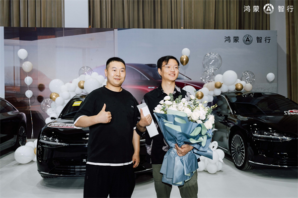 享界S9售价39.98万元起 陕西首批交付已开启