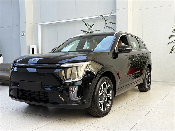 捷途山海 L7 PLUS现已到店陕西盛丰新能源抢先实拍 重塑家庭出行豪华体验！