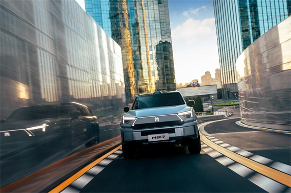 36.99万拿下智能越野"最强体"！猛士 M81 7Max+ 版这价格太合适了！